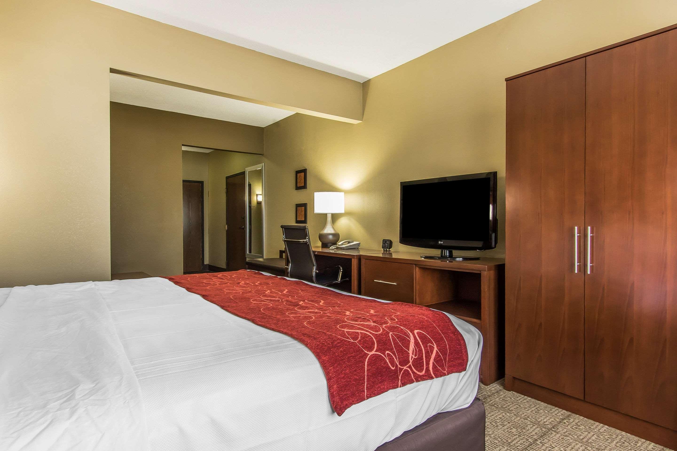 Comfort Suites Effingham Buitenkant foto